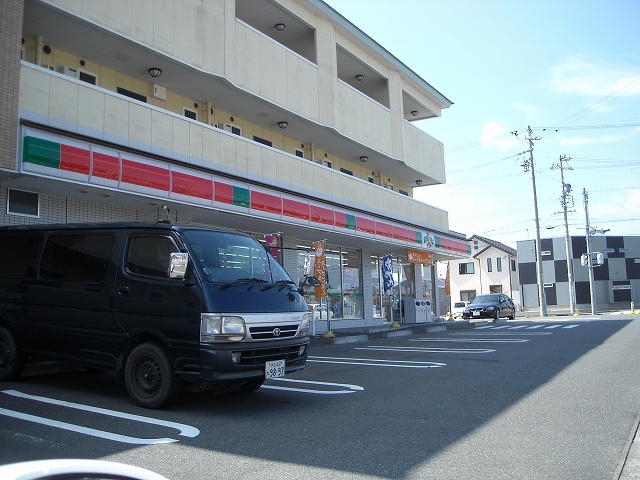 コンビ二：サンクス　550m