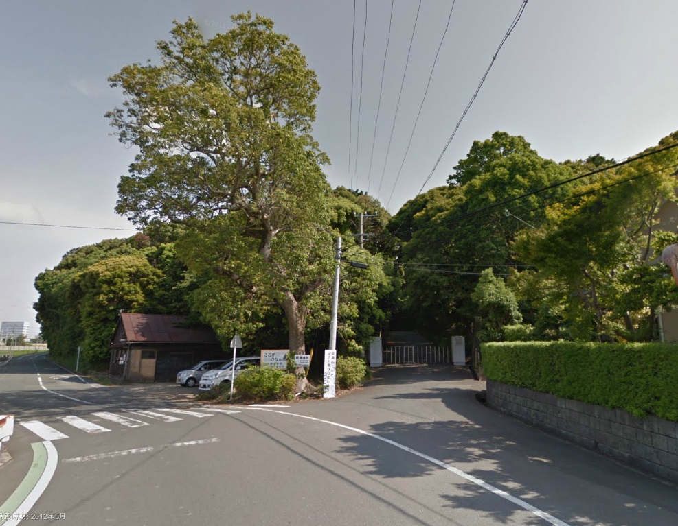 中学校：磐田市立神明中学校　2576m
