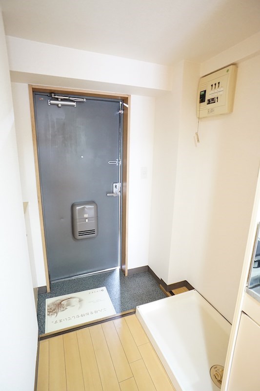スペースG住吉 玄関