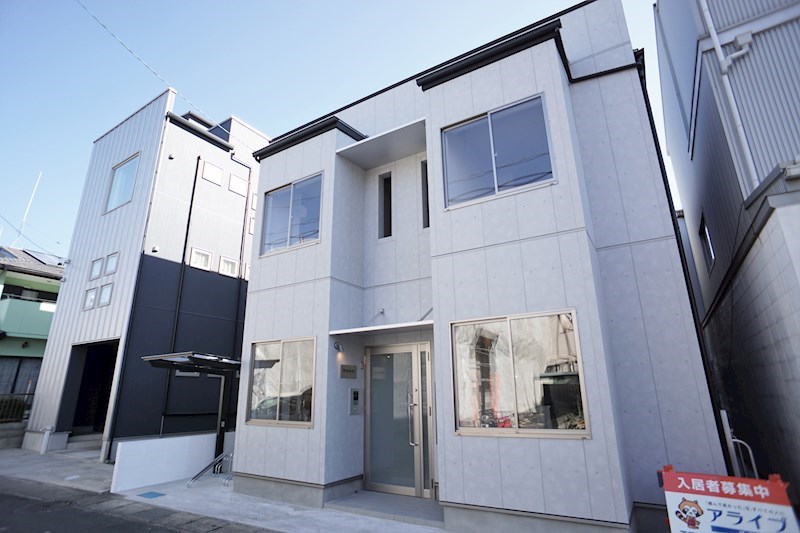 アスタリスク 外観