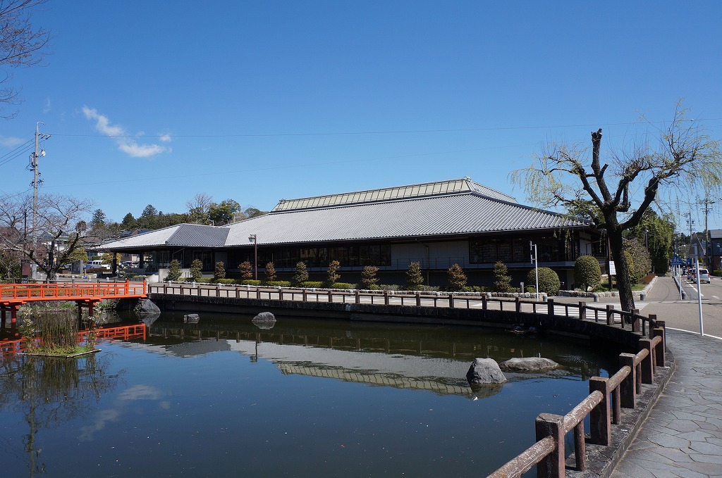 フローリア 図書館