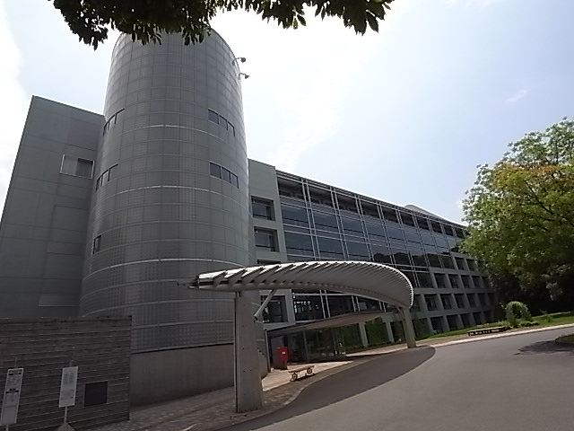 フローリア 役所