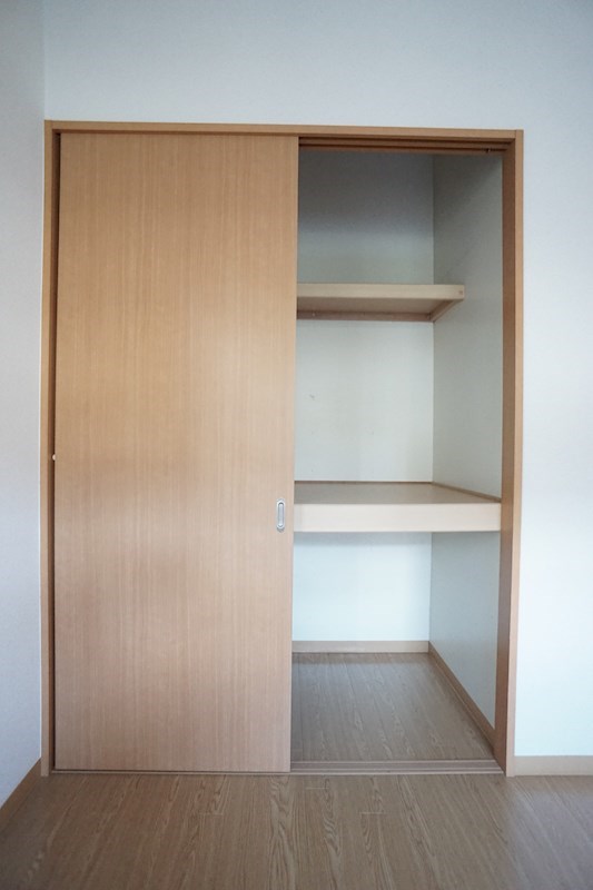 アムール住吉 収納