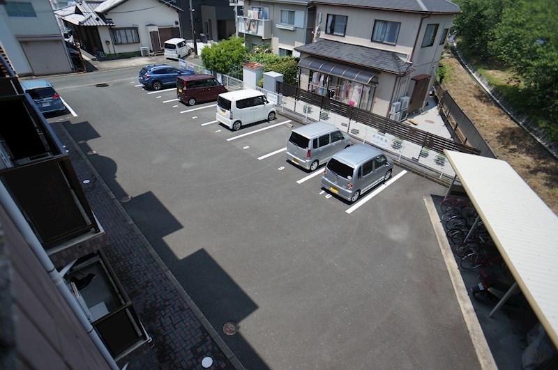 サンステージ天王 駐車場