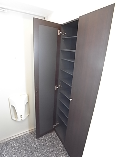 エスポワールミシマF 収納