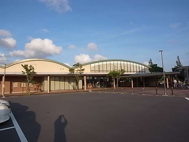 図書館：菊川市立小笠図書館　3358m