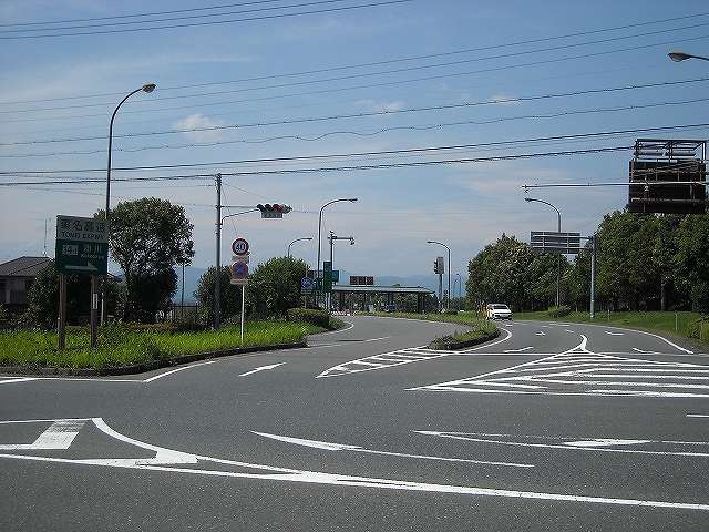 インターチェンジ：東名高速道路 掛川IC 下り 入口　3314m