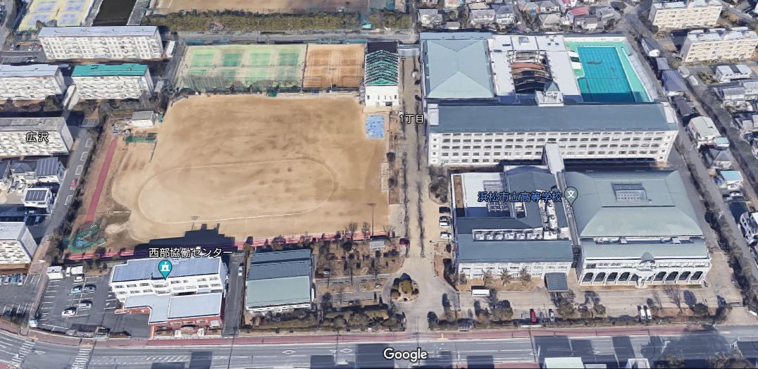 高校・高専：浜松市立高校　414m