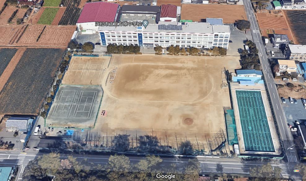 中学校：浜松市立三方原中学校　969m