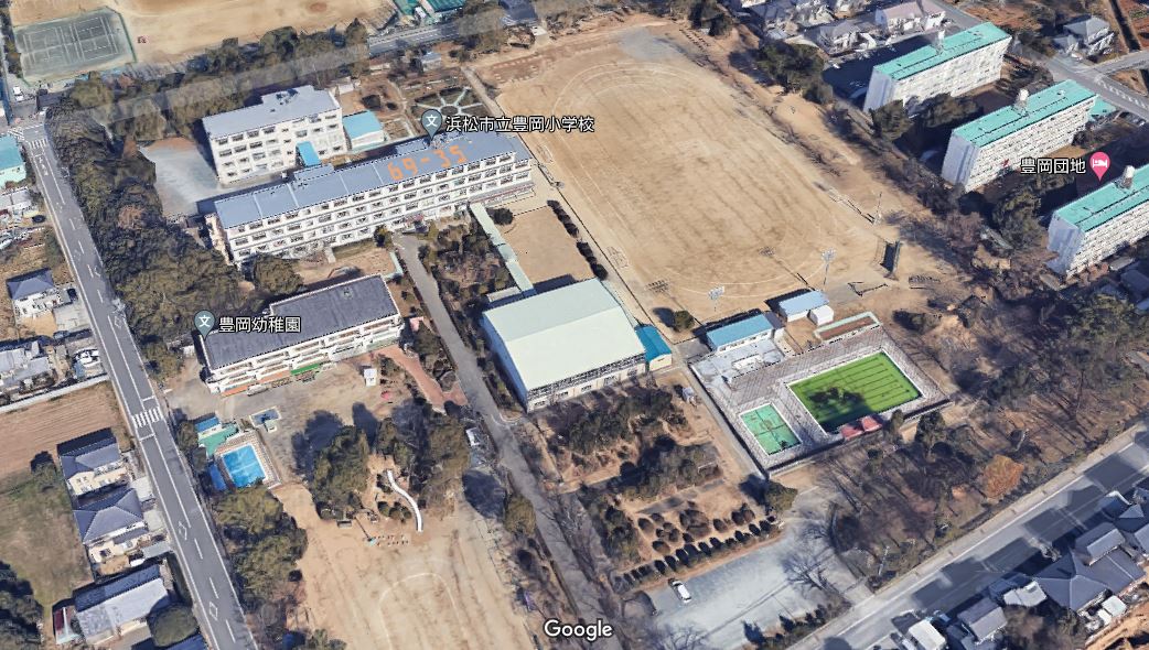小学校：浜松市立豊岡小学校　1013m