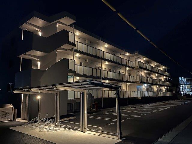 リライフ富塚 6.