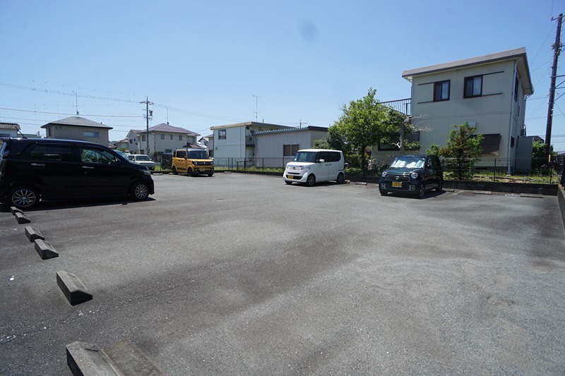 ヴィーガ 駐車場