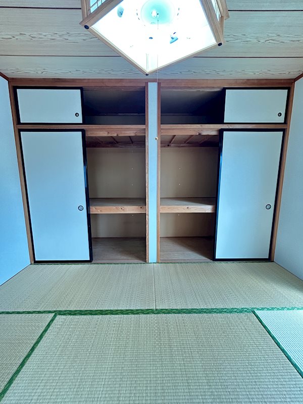 ドエル富塚 収納